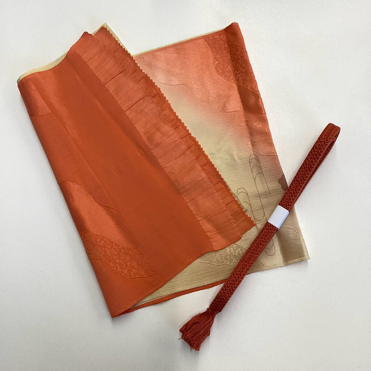 ［9210］帯締め 帯揚げ セット 道長花文様 ぼかし 金彩 正絹 着物 帯絞め