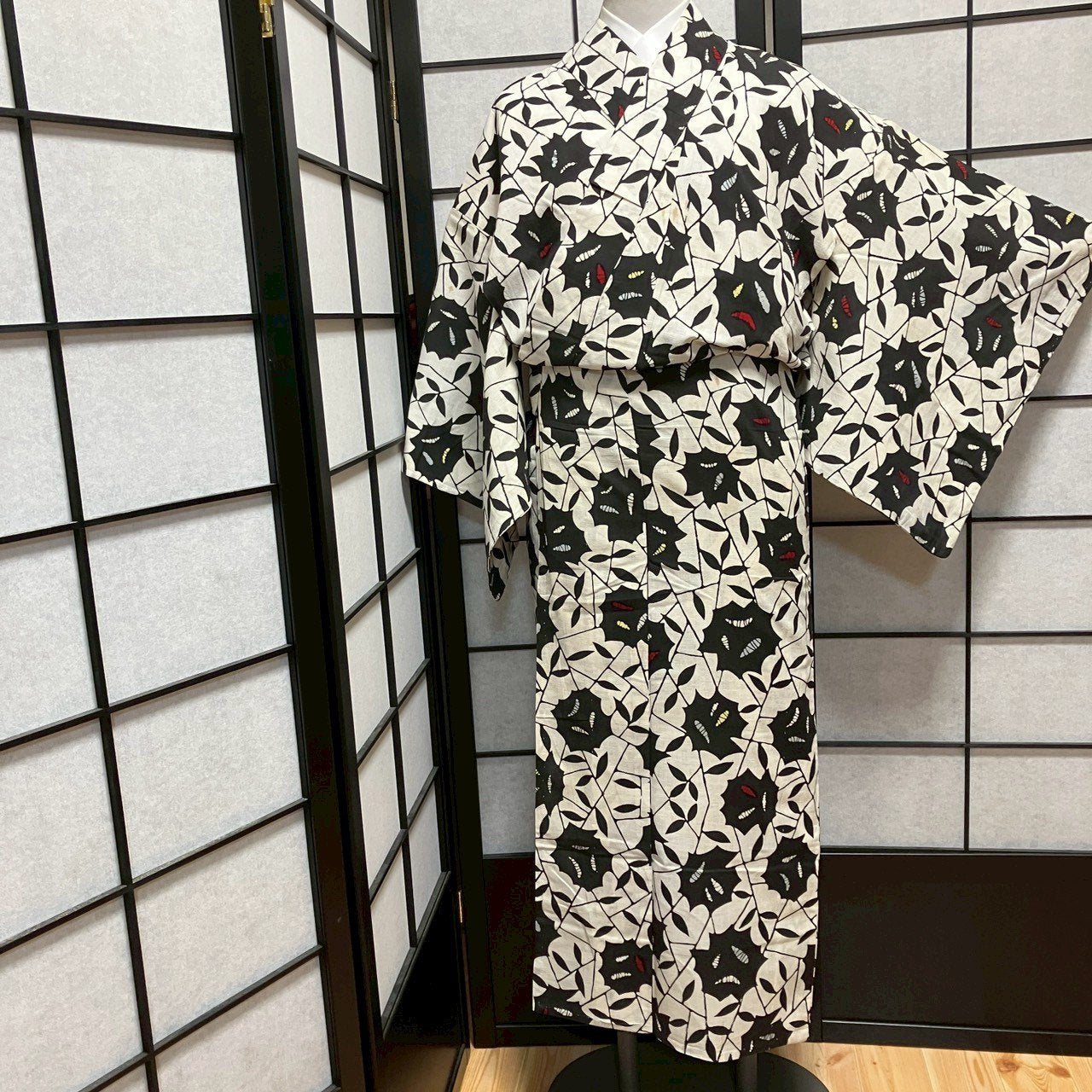 ［9096］浴衣 変わり花文様 綿 ゆかた レディース リメイク