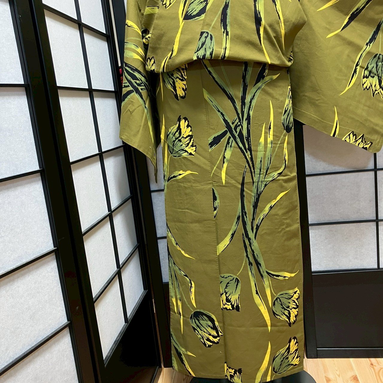 ［9424］浴衣 美品 草花文様 チューリップ ぼかし ゆかた レディース 綿 リメイク