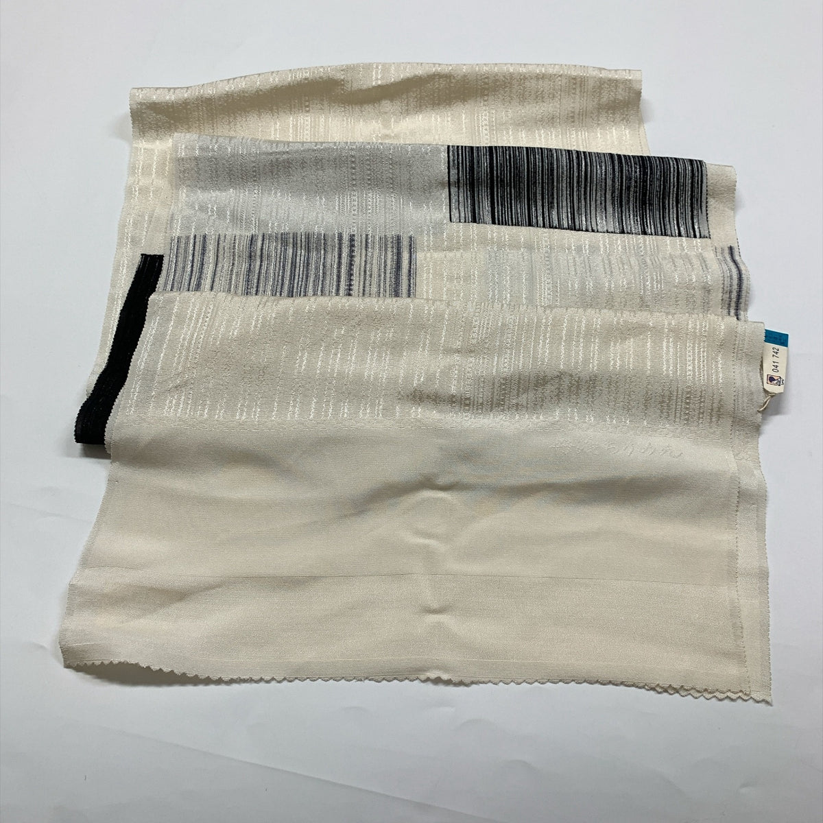 ［9827］帯締め 帯揚げ セット 市松模様 白 黒 逸品 正絹 着物 帯絞め