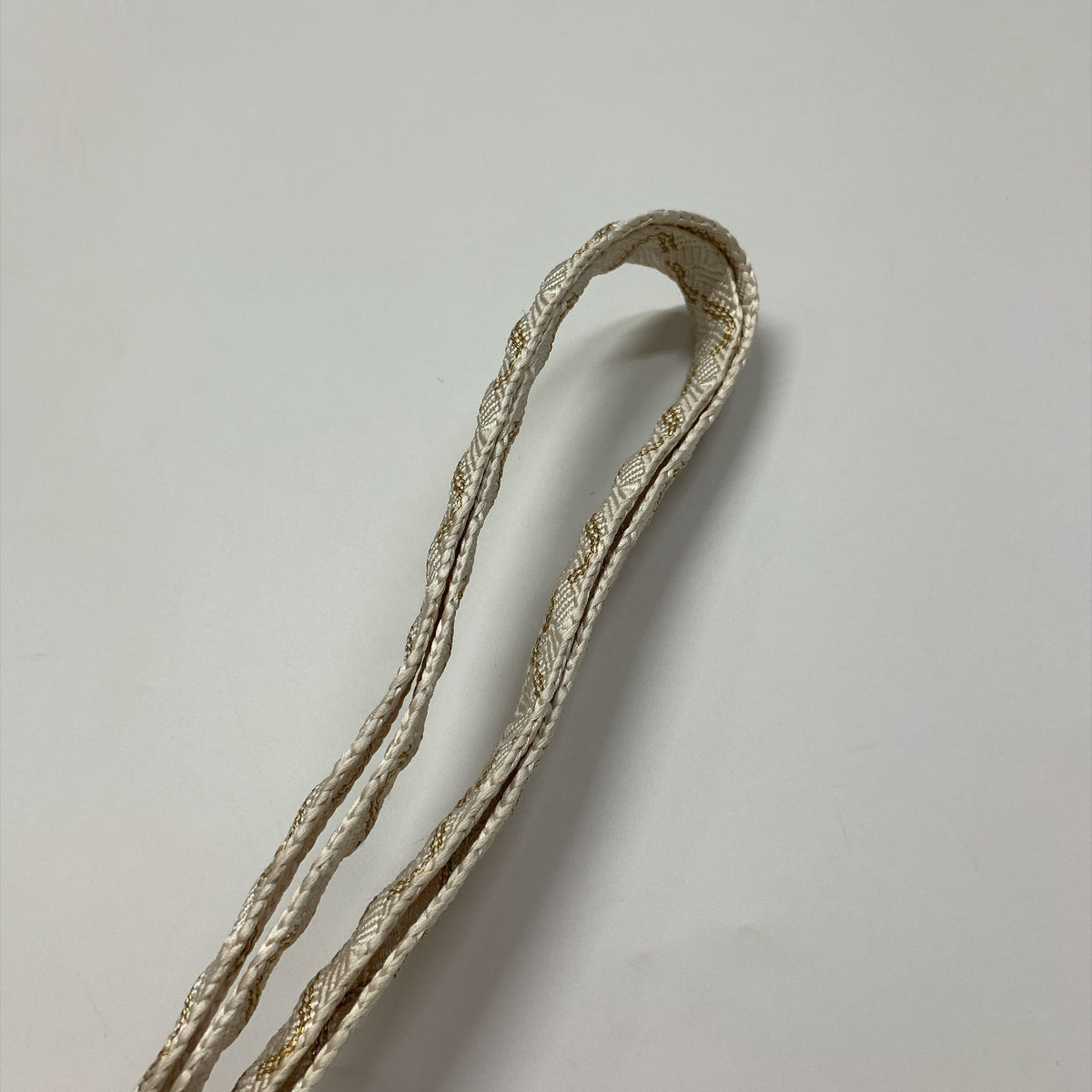 ［9832］帯締め 帯揚げ セット 草花鞠文様 金糸 白 正絹 着物 帯絞め