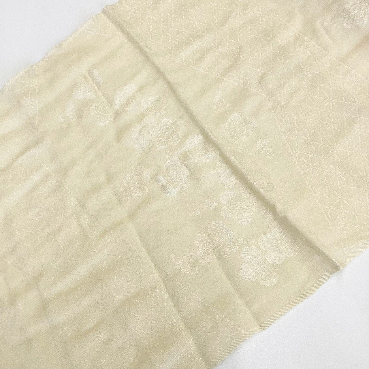 ［9228］帯締め 帯揚げ セット 梅鉢文様 花菱 正絹 着物 帯絞め