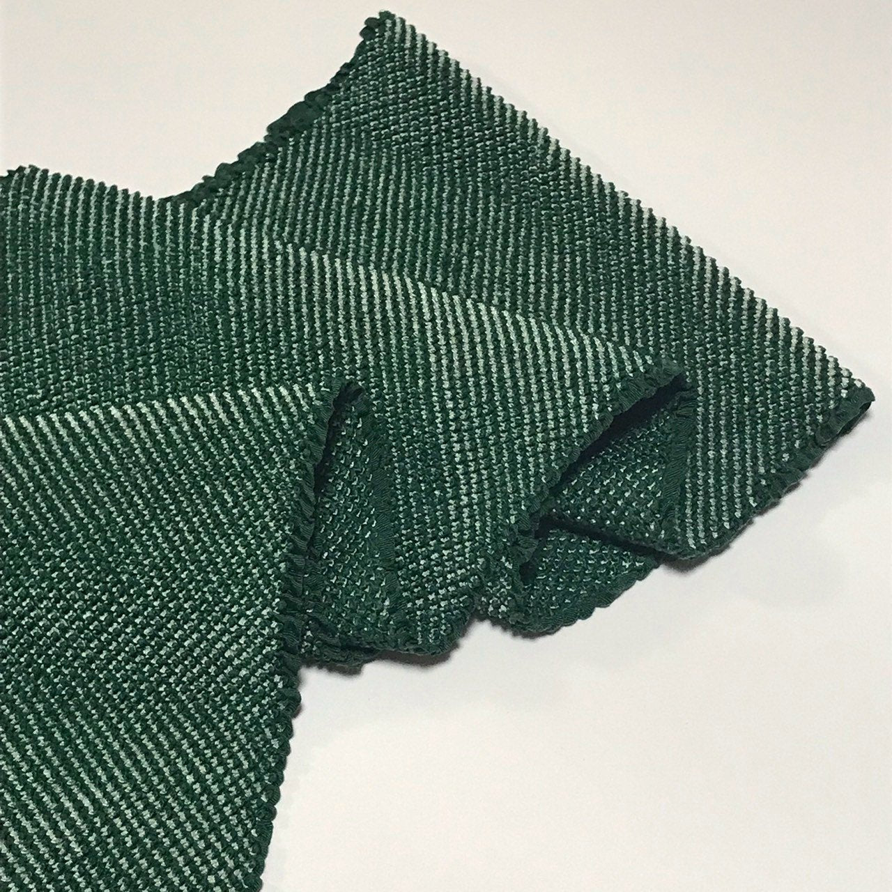 ［9957］帯締め 帯揚げ セット 美品 総絞り 金糸 正絹 着物 帯絞め 振袖 成人式
