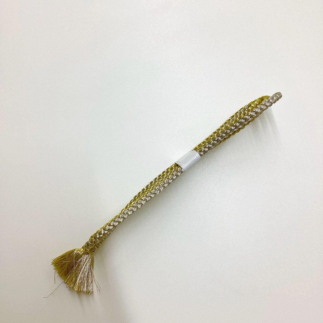 ［8576］帯締め 帯揚げ セット 草花文様 金銀糸 白 正絹 着物 帯絞め