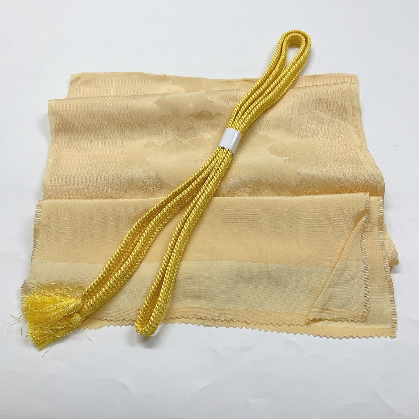 ［8649］帯締め 帯揚げ セット 枝花文様 正絹 着物 帯絞め