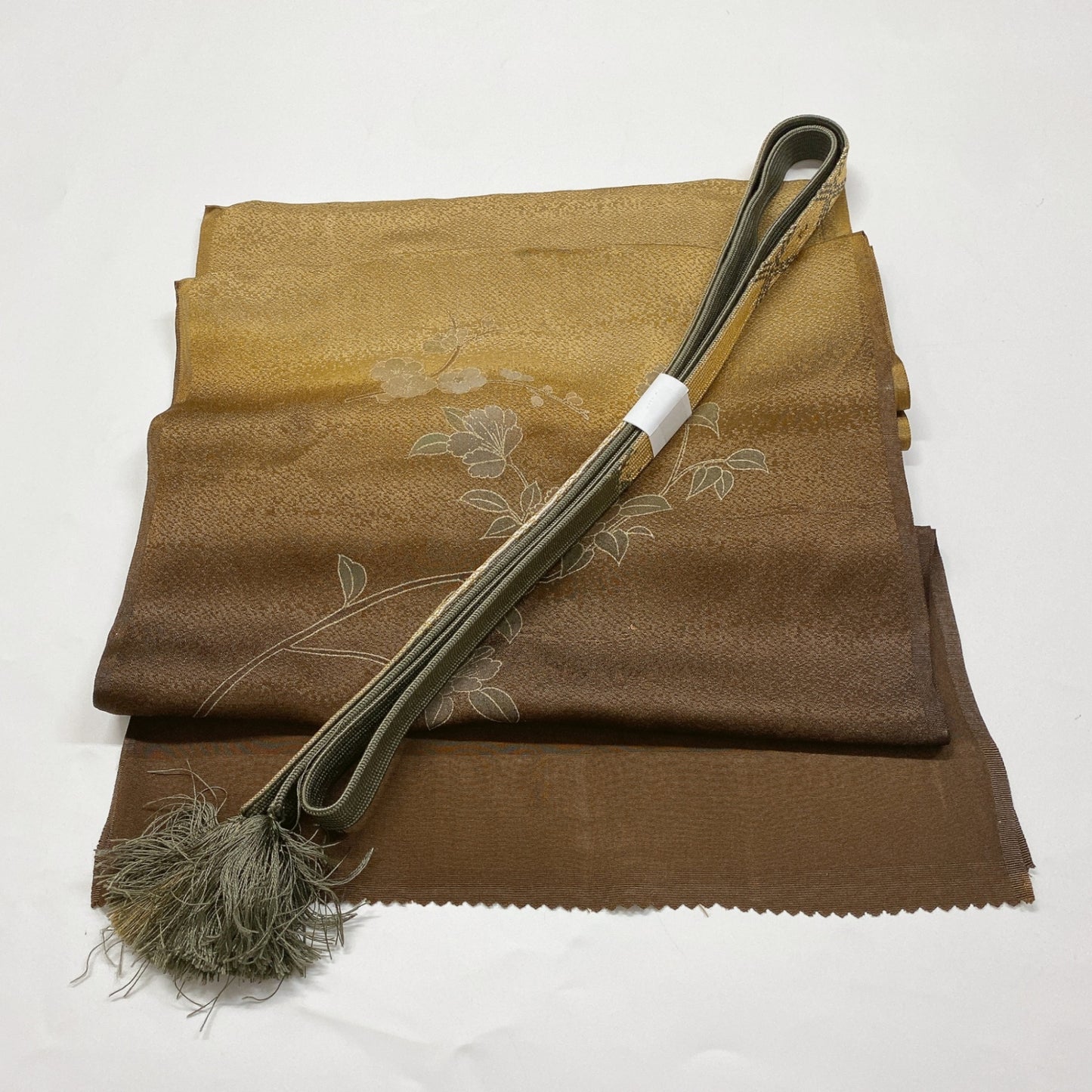 ［8339］帯締め 帯揚げ セット 枝花文様 ぼかし 金彩 正絹 着物 帯絞め