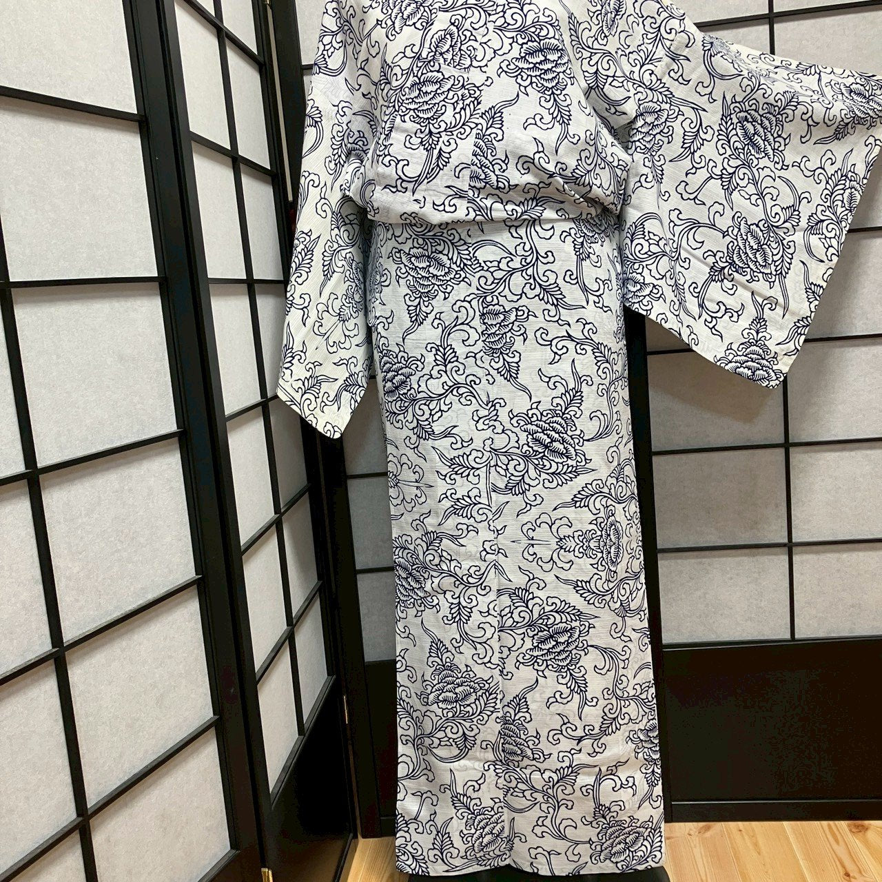 ［9088］浴衣 花唐草文様 ゆかた 綿 レディース リメイク