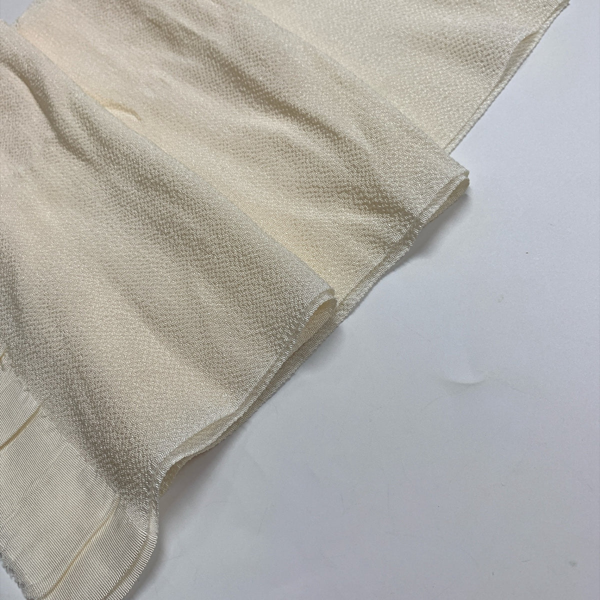 ［9825］帯締め 帯揚げ セット 縮緬 金銀糸 白 正絹 着物 帯絞め