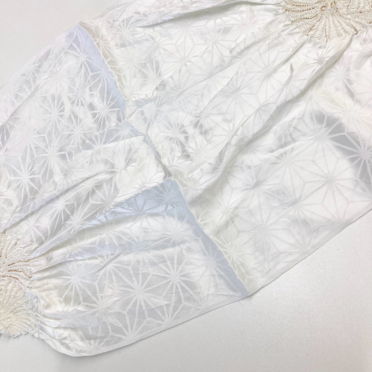 ［9699］帯締め 帯揚げ セット 草木文様 麻の葉 金糸 絞り 正絹 着物