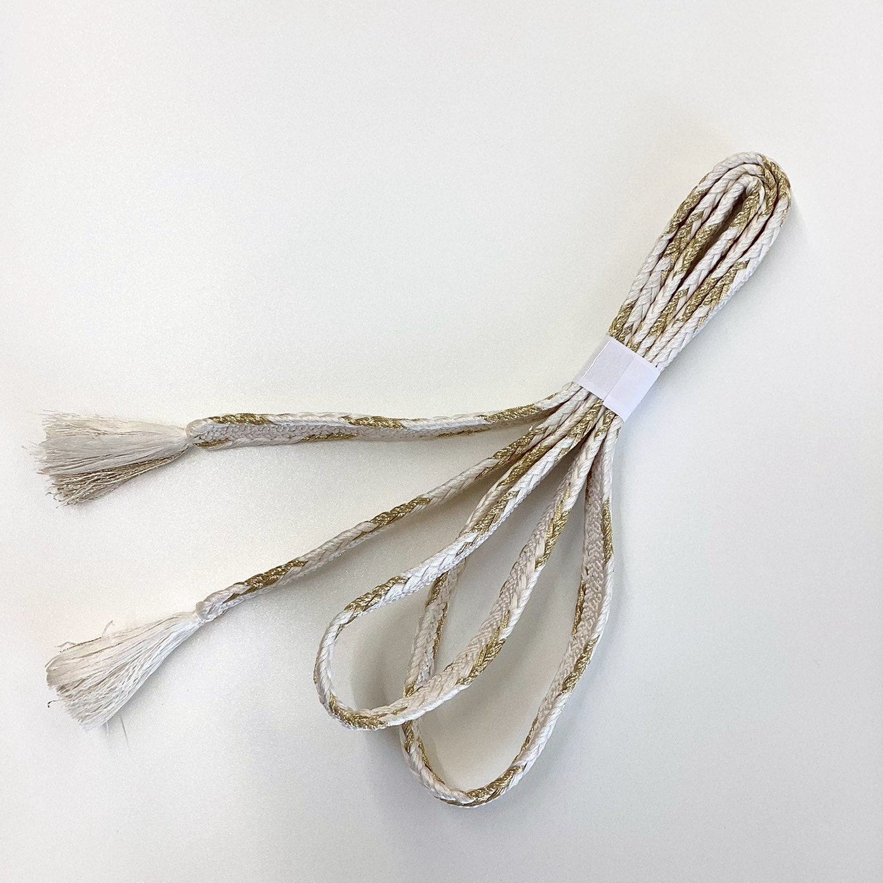 ［8518］帯締め 帯揚げ セット 梅文様 白 金糸 縮緬 正絹 着物 帯絞め