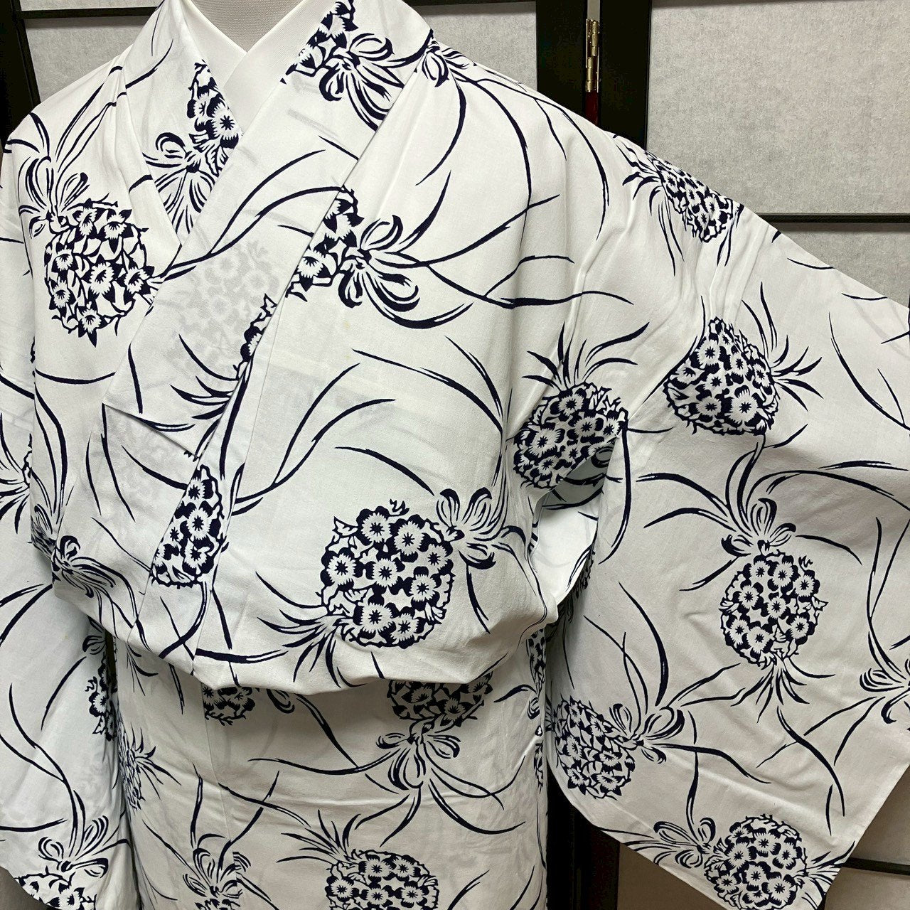 ［9468］浴衣 花束文様 白 綿 レディース リメイク 綿