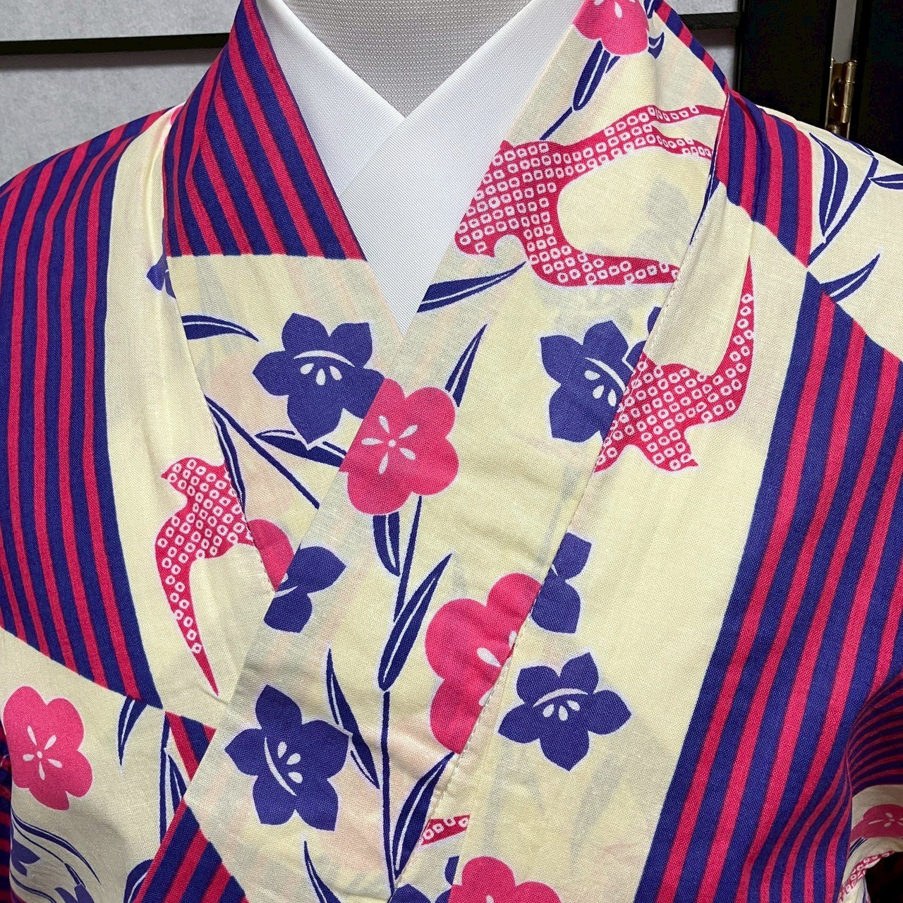 ［9082］浴衣 美品 縞帳花燕文様 綿 ゆかた レディース リメイク