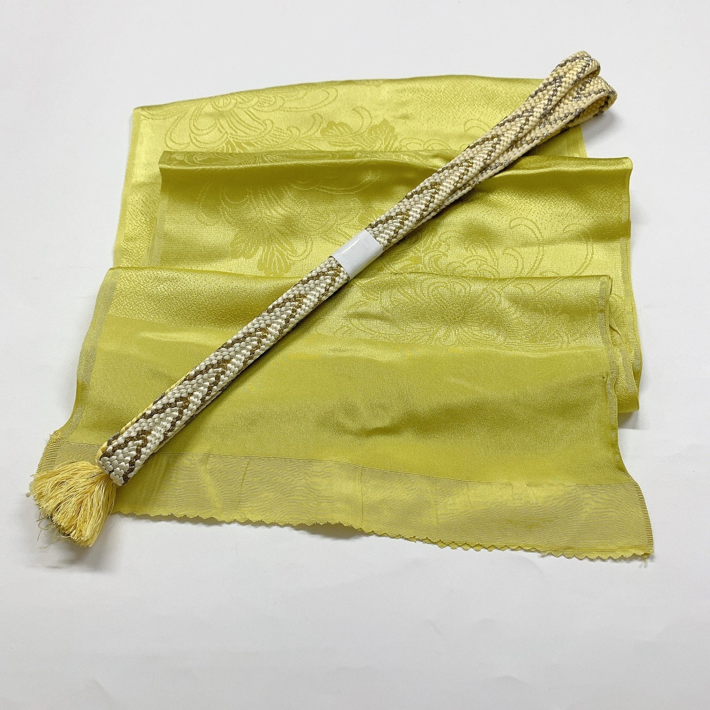 ［8627］帯締め 帯揚げ セット 乱菊文様 銀糸 正絹 着物 帯絞め