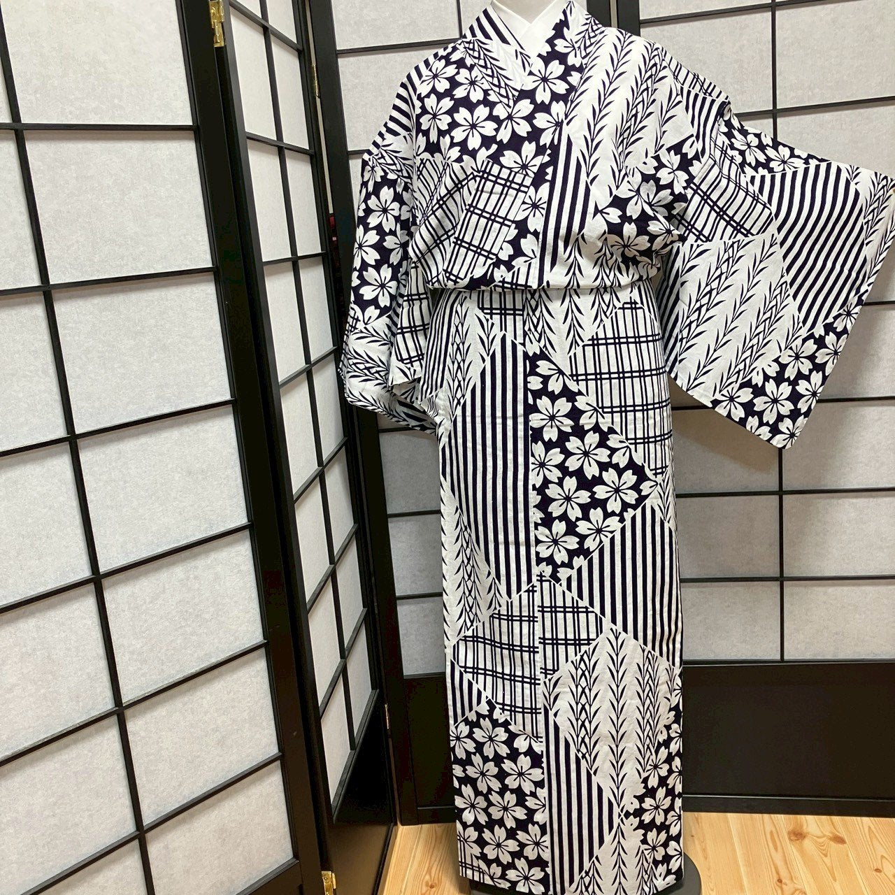 ［9067］浴衣 草花吉祥文様 ゆかた レディース 綿 リメイク
