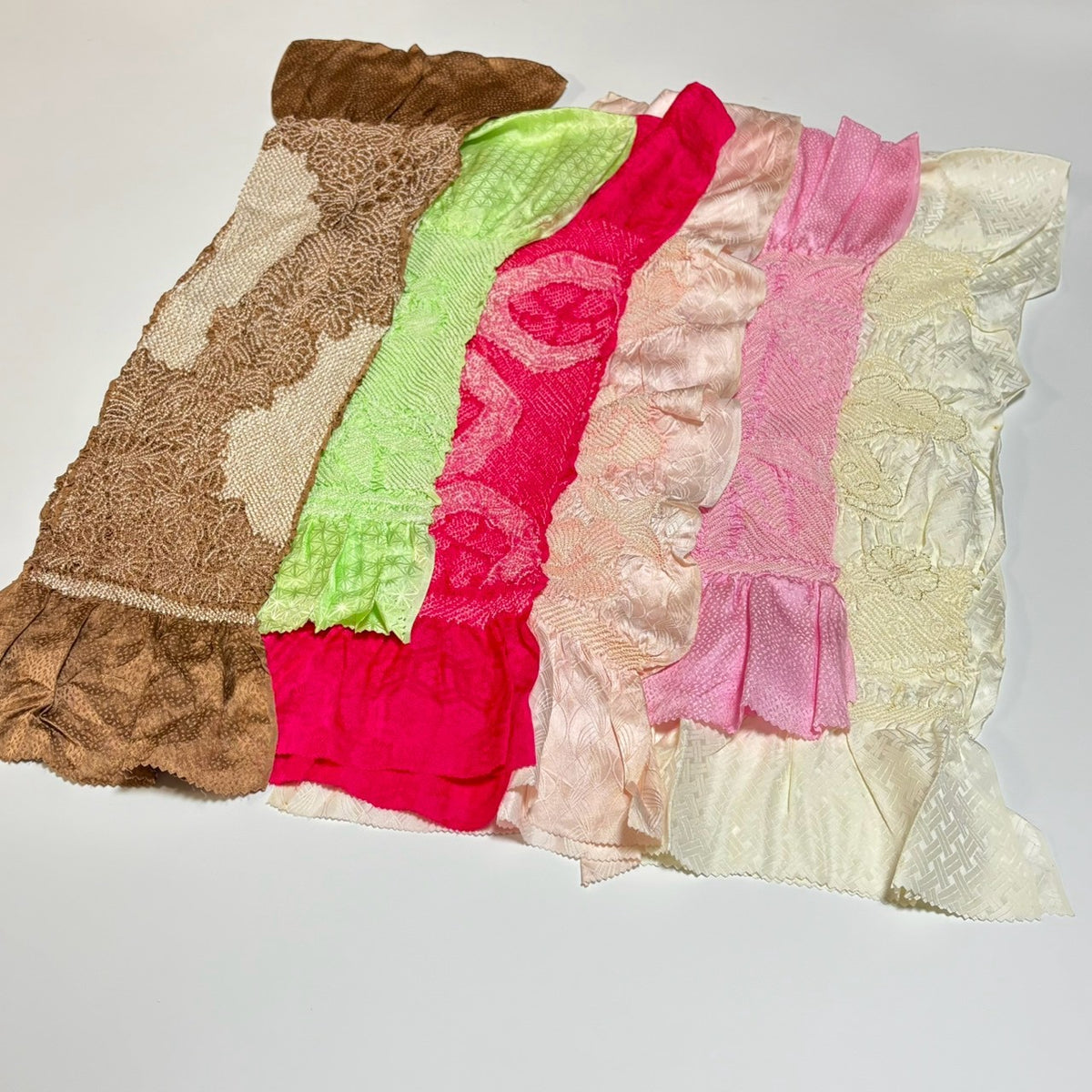 0261# Japanese Vintage Bundle 35pcs Set Bulk Obiage Kimono Silk Wholesale
