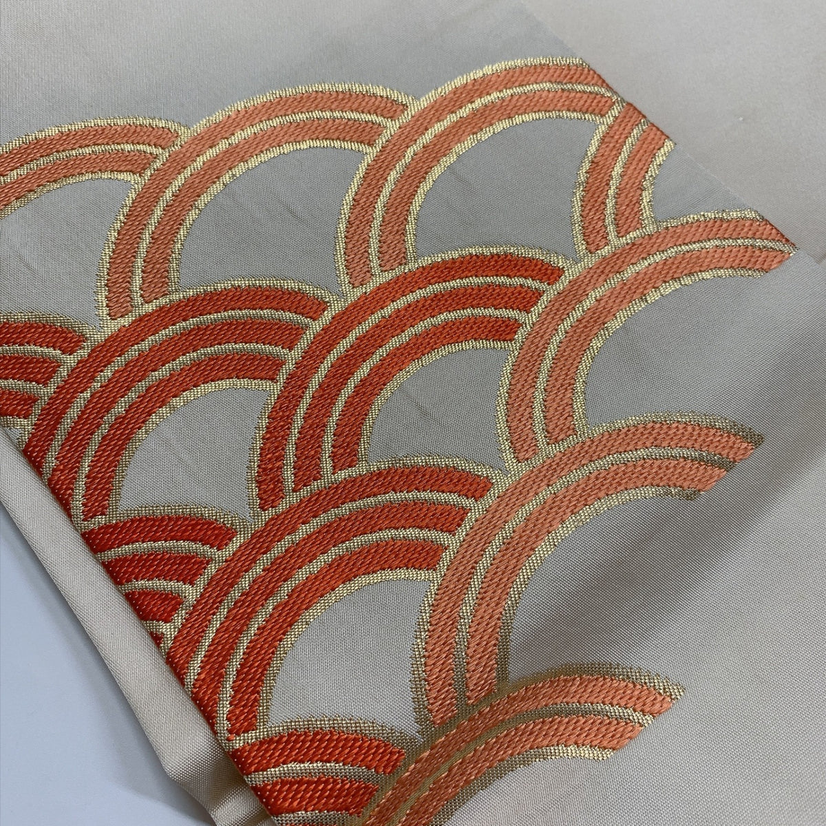 ［9418］名古屋帯 青海波文様 刺繍 金糸 九寸 正絹 着物
