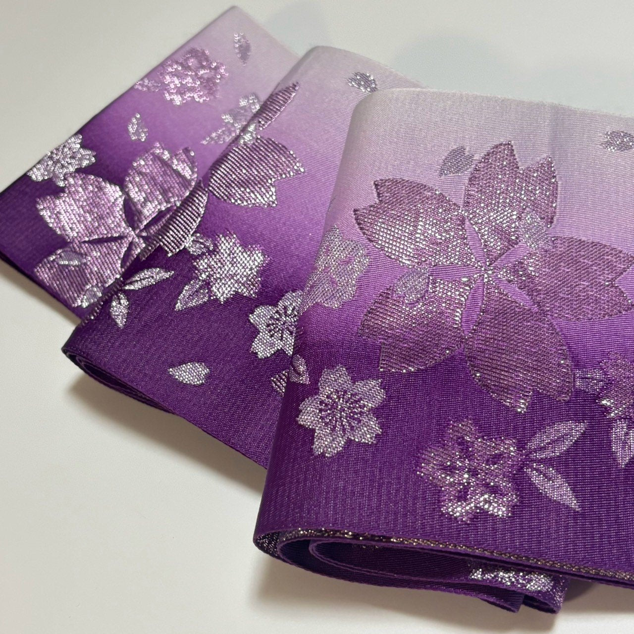 ［9537］半幅帯 舞花文様 ぼかし 銀糸 逸品 半巾帯 浴衣 着物 レディース 袴