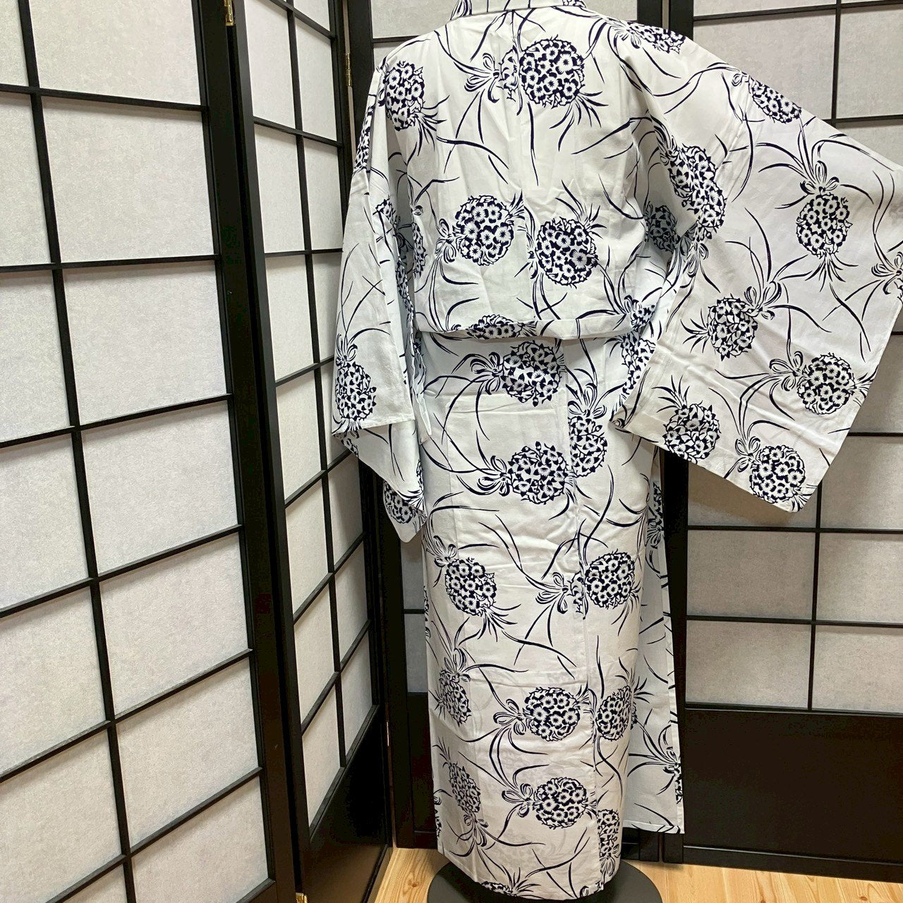 ［9468］浴衣 花束文様 白 綿 レディース リメイク 綿