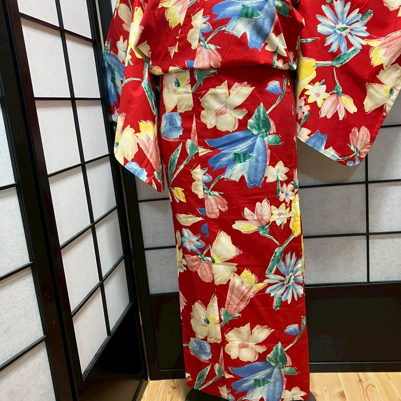 ［9426］浴衣 美品 洋花文様 ゆかた レディース 綿 リメイク