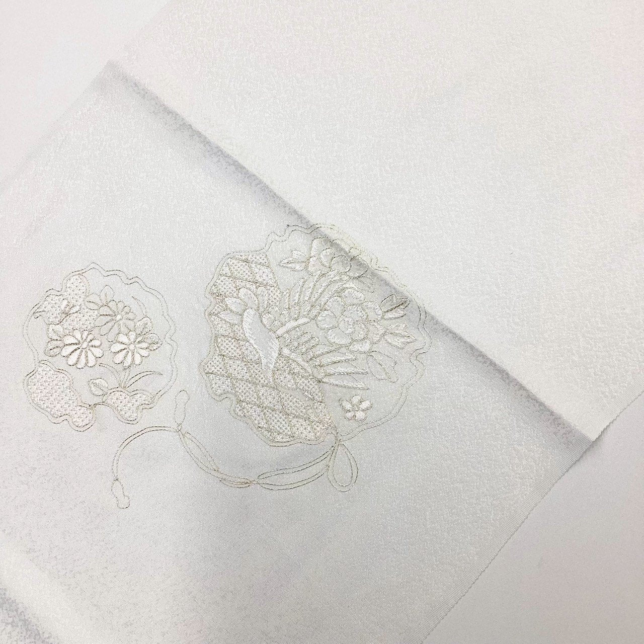 ［8271］帯締め 帯揚げ セット 草花吉祥文様 金糸 正絹 着物 帯絞め
