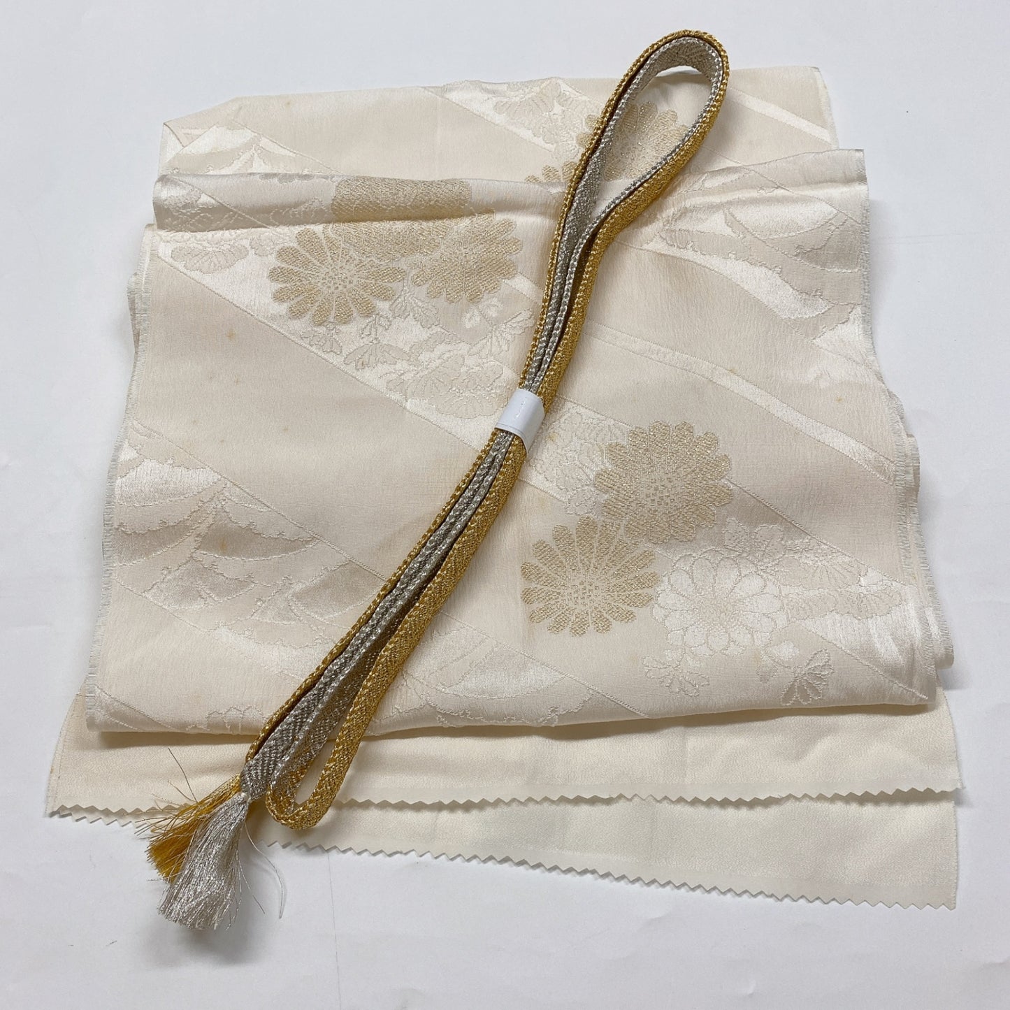 ［8602］帯締め 帯揚げ セット 露芝花文様 金糸 金銀糸 正絹 着物 帯絞め