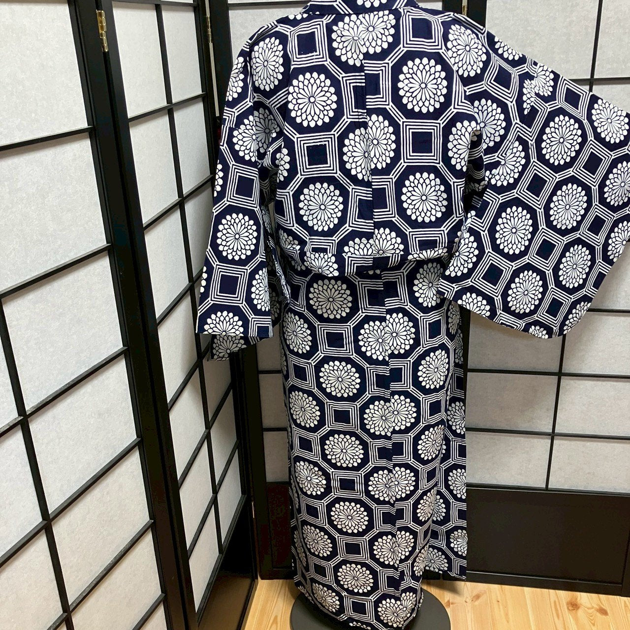 ［9119］浴衣 菊御天井柄 ゆかた レディース 綿 リメイク