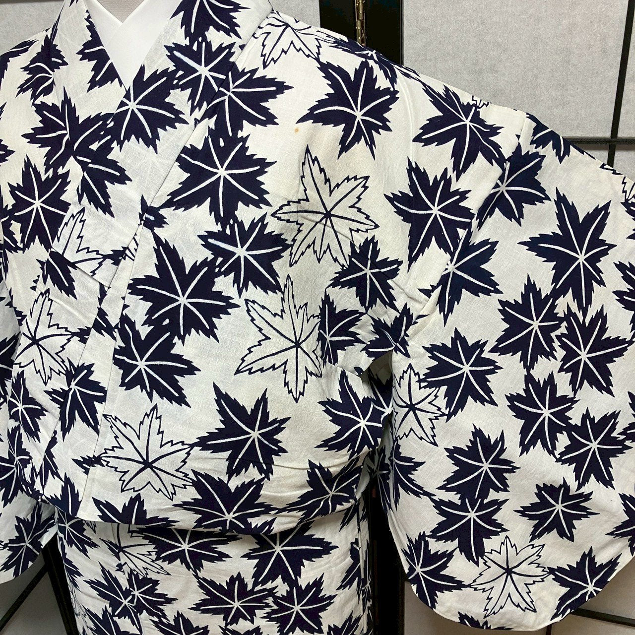 ［9115］浴衣 楓散らし 白 ゆかた 綿 リメイク レディース