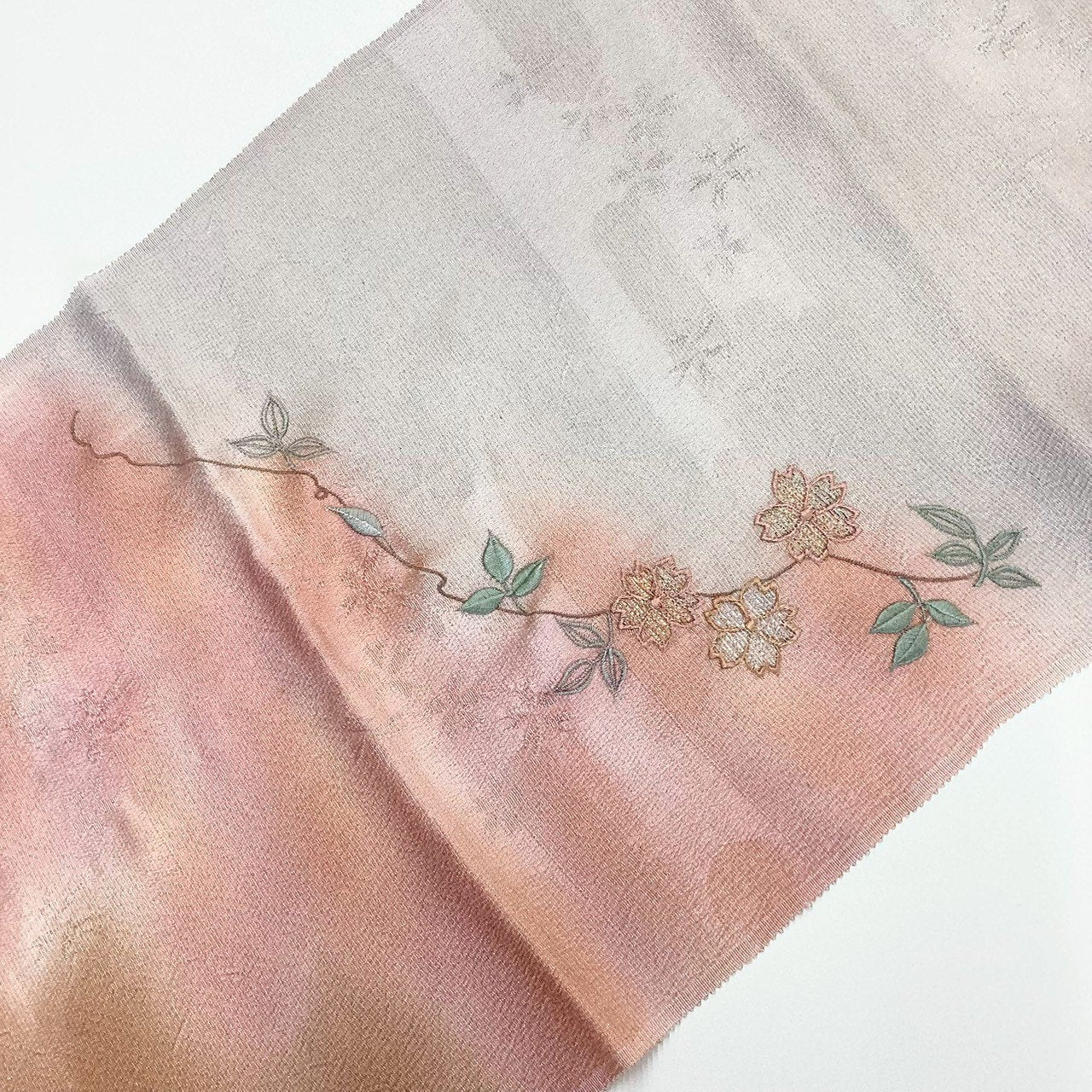 ［8557］帯締め 帯揚げ セット 枝花霞文様 金通し地 ぼかし 正絹 着物 帯絞め