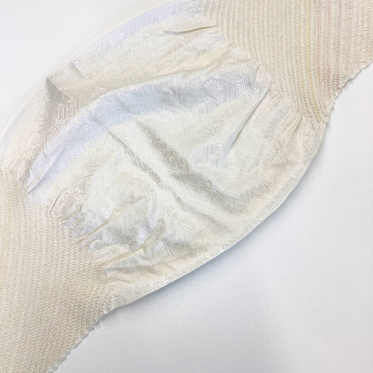 ［9724］帯締め 帯揚げ セット 絞り 斜め縞 銀糸 正絹 着物 帯絞め