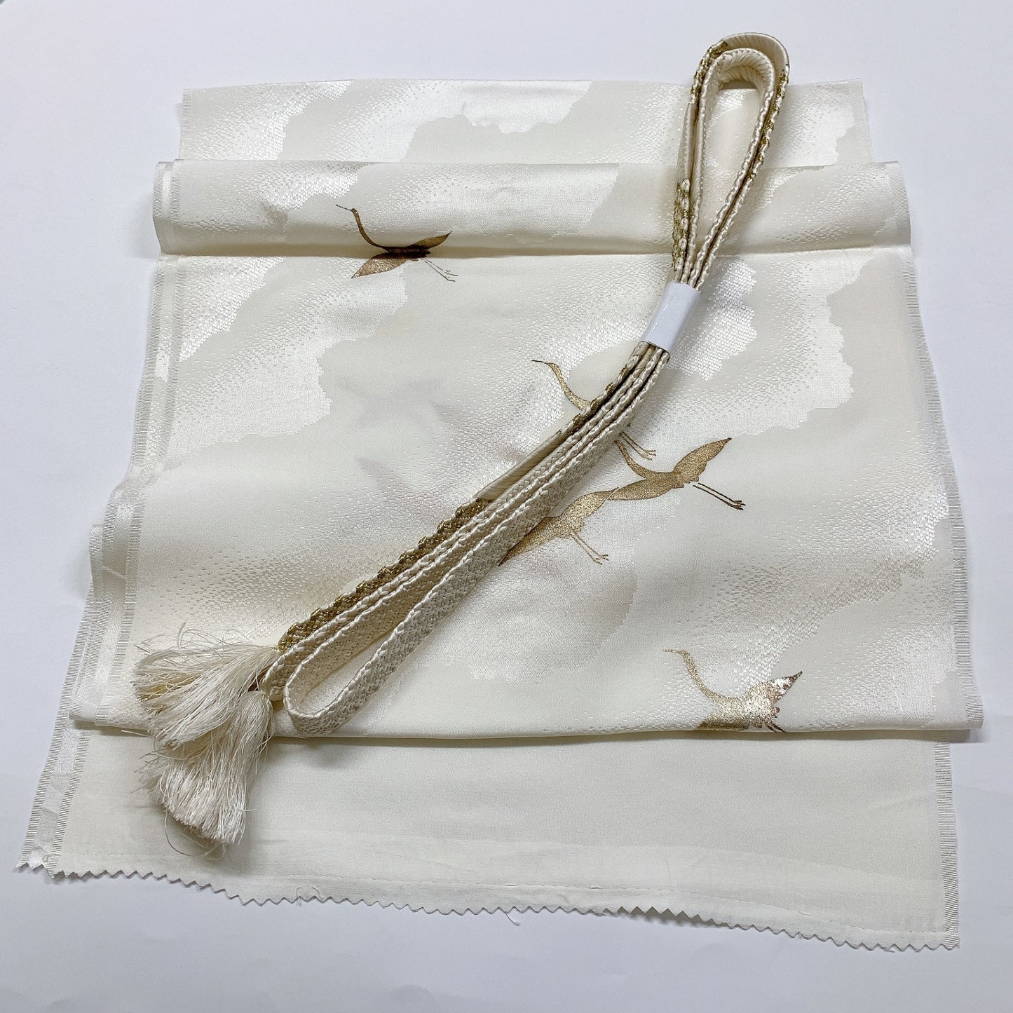 ［8427］帯締め 帯揚げ セット 舞鶴霞文様 金彩 正絹 着物 帯絞め 白