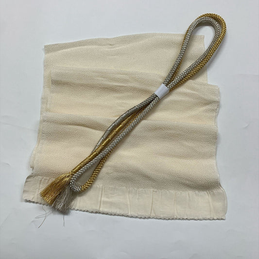 ［9825］帯締め 帯揚げ セット 縮緬 金銀糸 白 正絹 着物 帯絞め