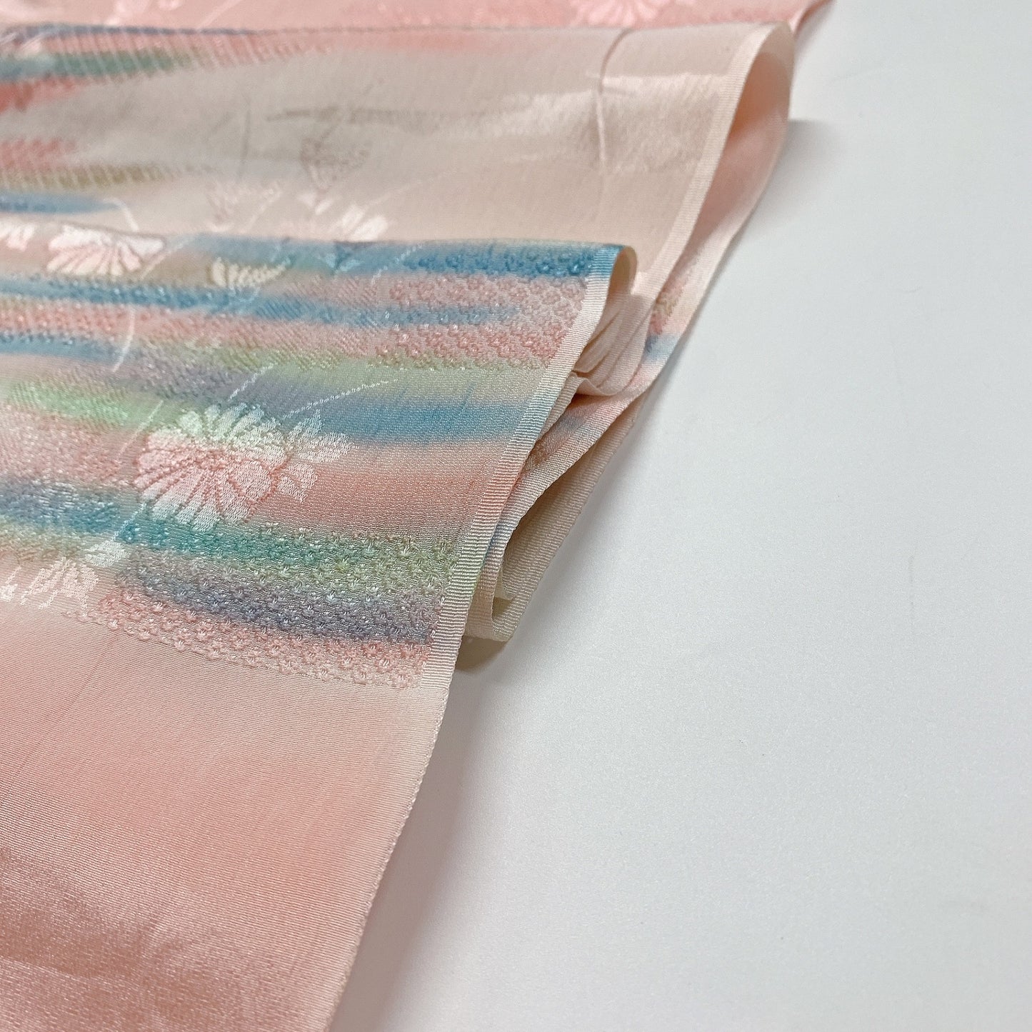 ［8737］帯締め 帯揚げ セット 菊霞文様 ぼかし 正絹 着物 帯絞め