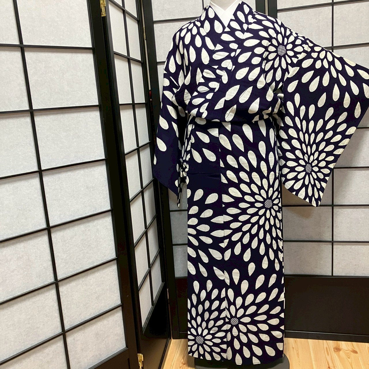 ［9065］浴衣 菊花文様 綿 ゆかた レディース リメイク