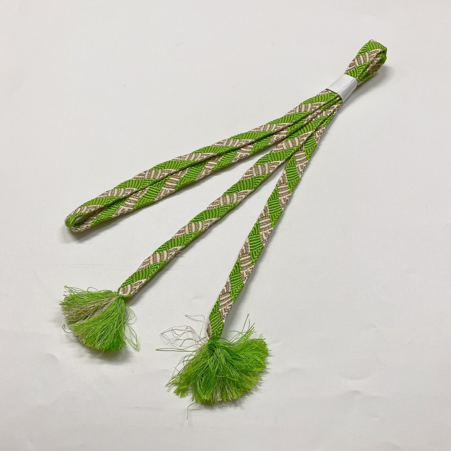 ［8615］帯締め 帯揚げ セット 吉祥横段文様 ぼかし 金糸 正絹 着物 帯絞め