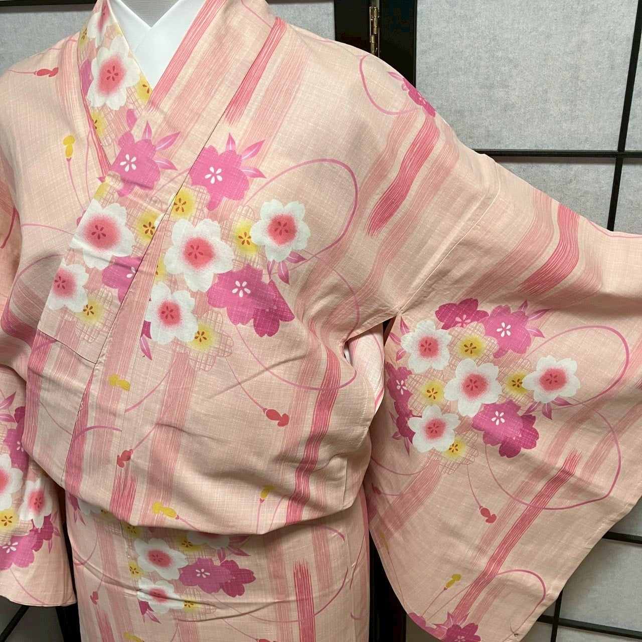 ［9128］浴衣 美品 草花飾り紐文 ゆかた レディース 綿 リメイク