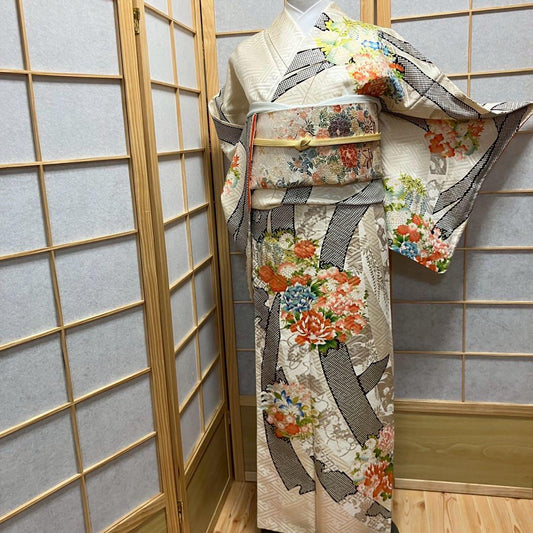 4426# Japanese Kimono Vintage Womens Silk Fabric Robe Kimono only sold