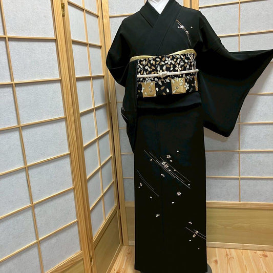 4371# Japanese Kimono Vintage Womens Silk Fabric Robe Kimono only sold Black