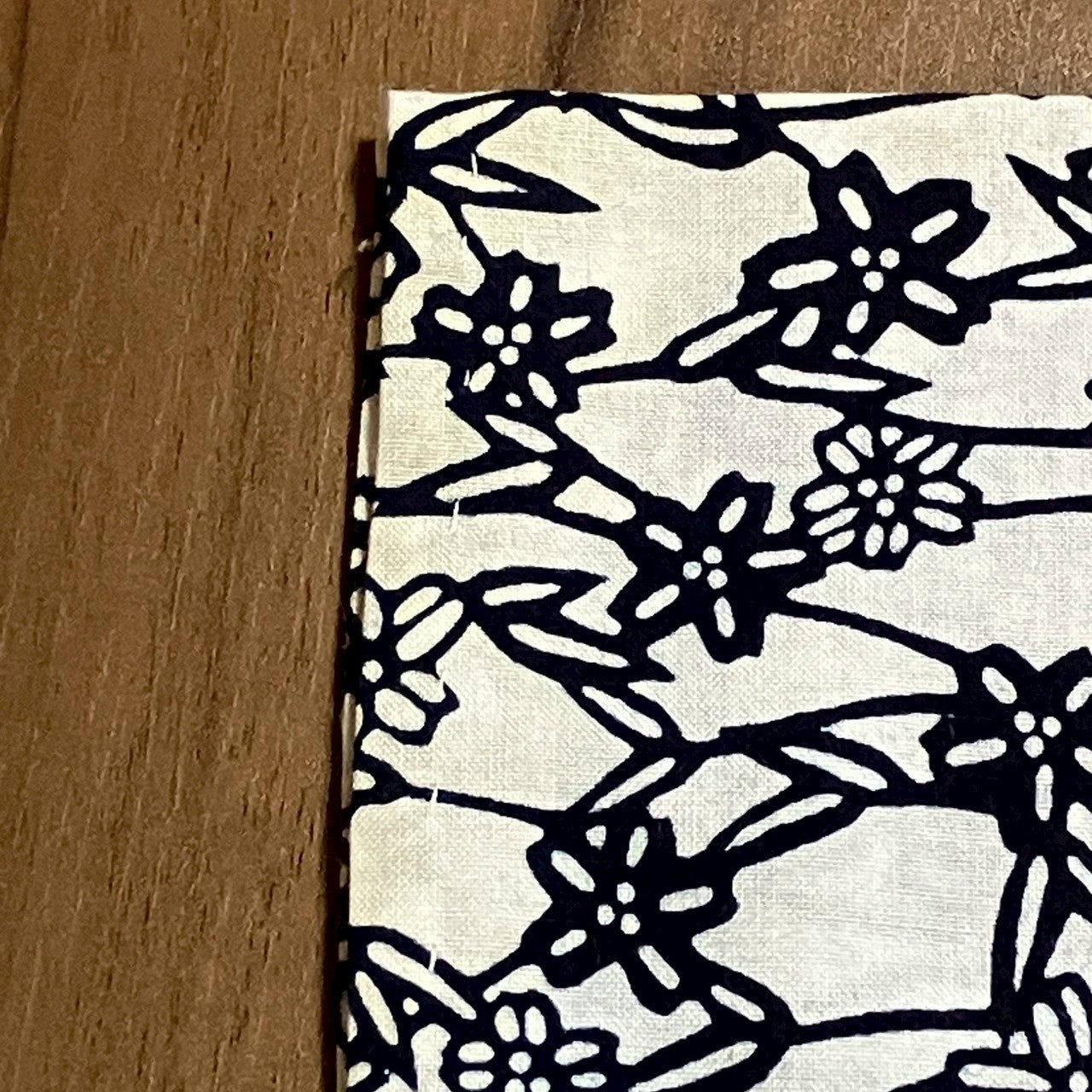 ［9499］浴衣 枝花文様 ゆかた レディース 綿 リメイク