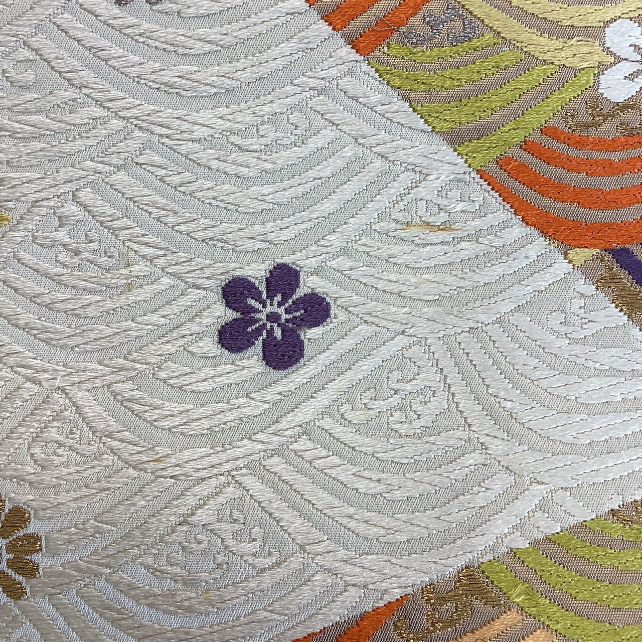 ［8826］袋帯 立波花吉祥文様 刺繍 金糸 六通 正絹 着物 フォーマル