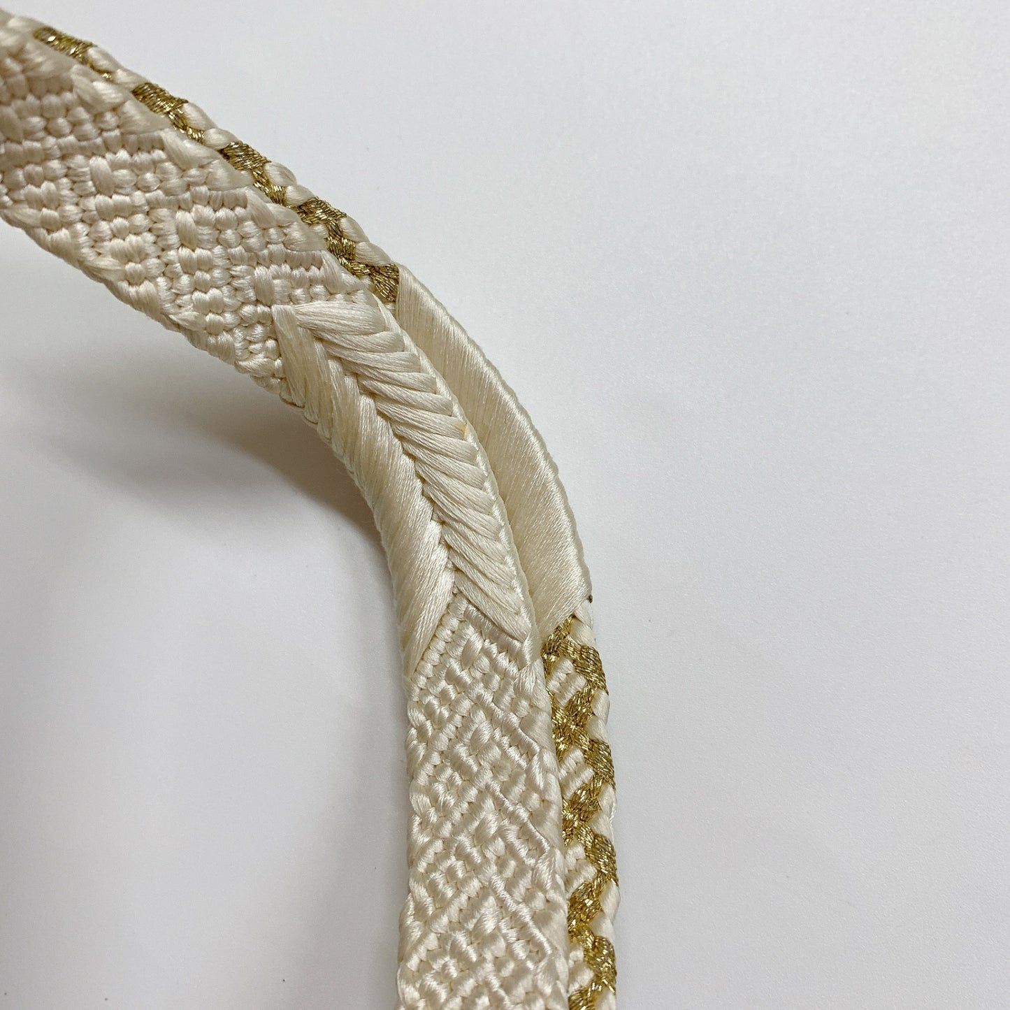 ［8427］帯締め 帯揚げ セット 舞鶴霞文様 金彩 正絹 着物 帯絞め 白