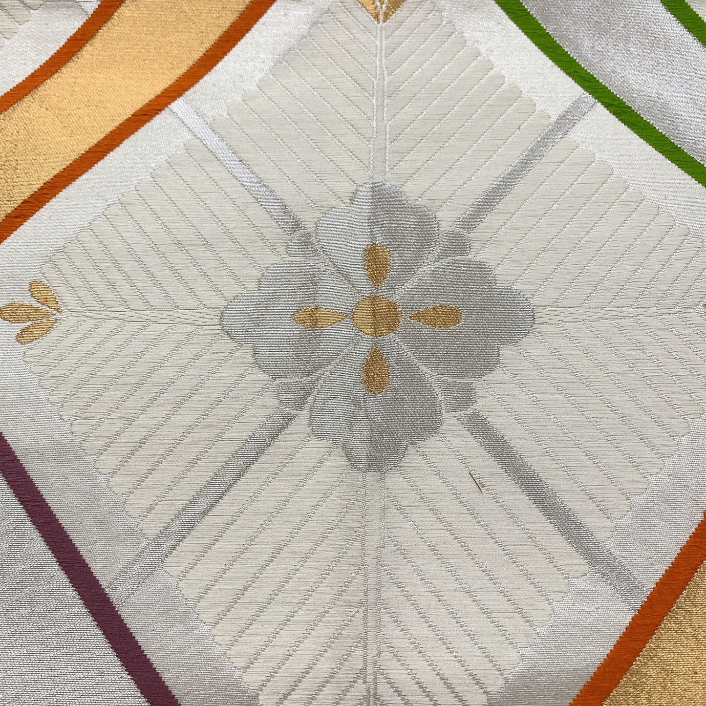 ［8972］袋帯 花菱吉祥文様 金銀彩 六通 正絹 着物 フォーマル