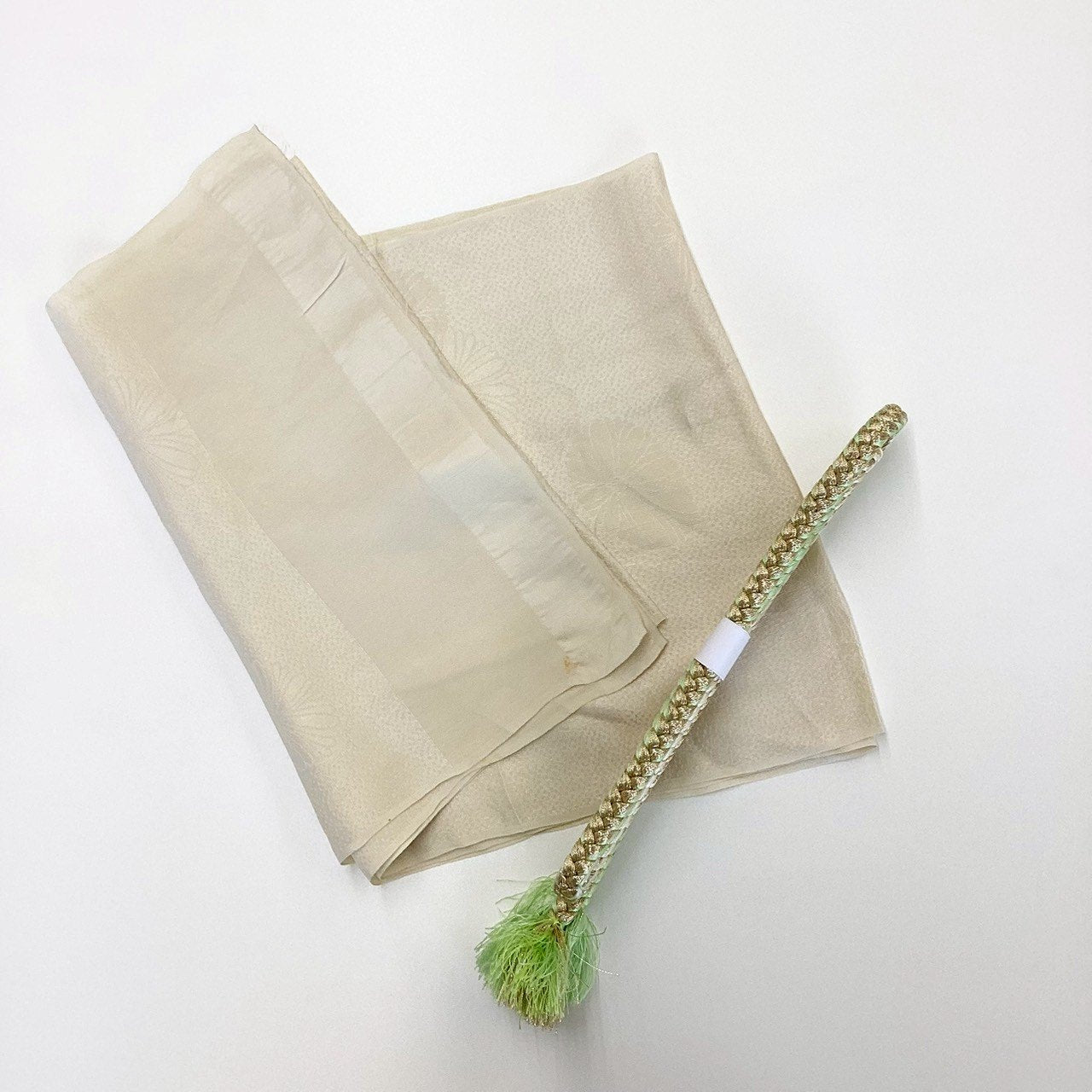 ［8492］帯締め 帯揚げ セット 菊青海波文様 金糸 正絹 着物 帯絞め