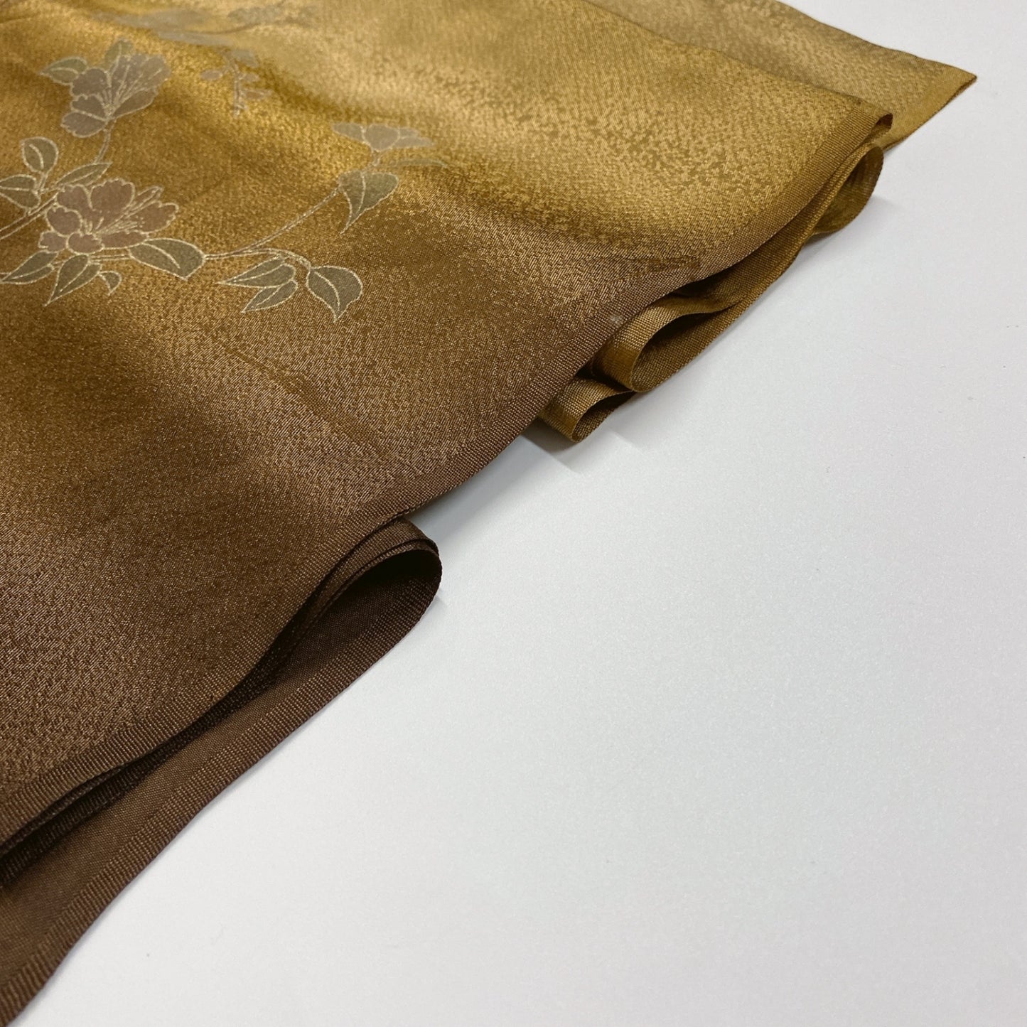 ［8339］帯締め 帯揚げ セット 枝花文様 ぼかし 金彩 正絹 着物 帯絞め