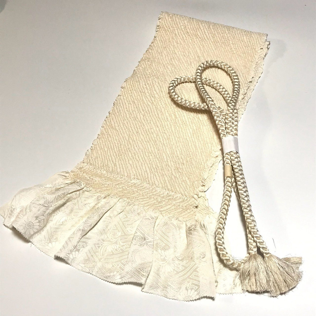 ［9953］帯締め 帯揚げ セット 美品 総絞り 白 正絹 着物 帯絞め 成人式 振袖