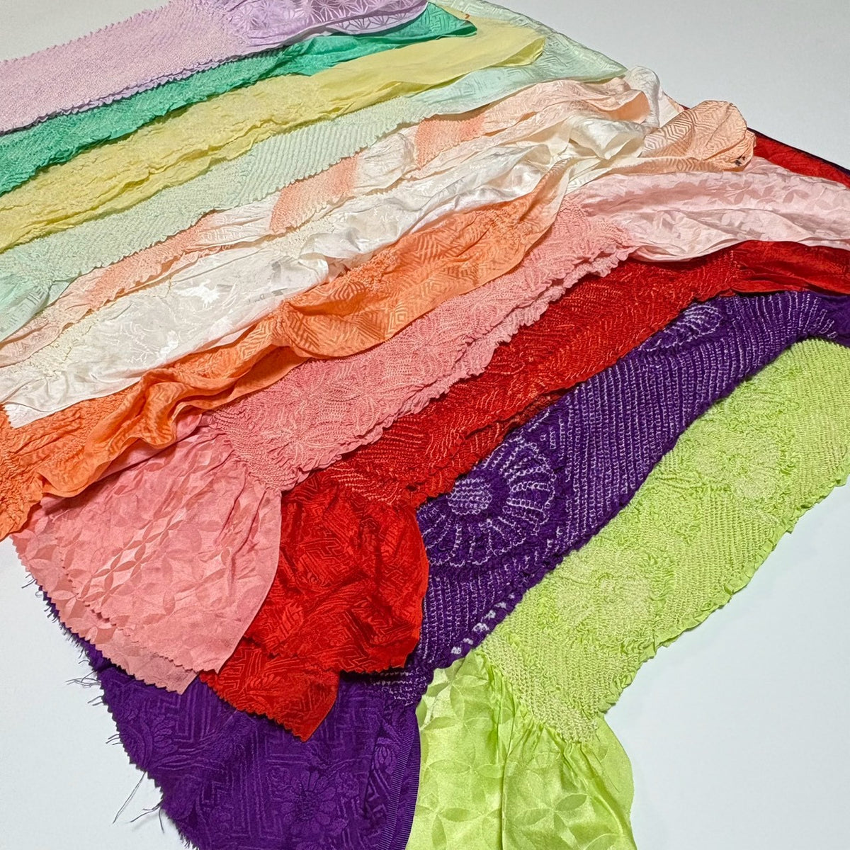 0263# Japanese Vintage Bundle 35pcs Set Bulk Obiage Kimono Silk Wholesale