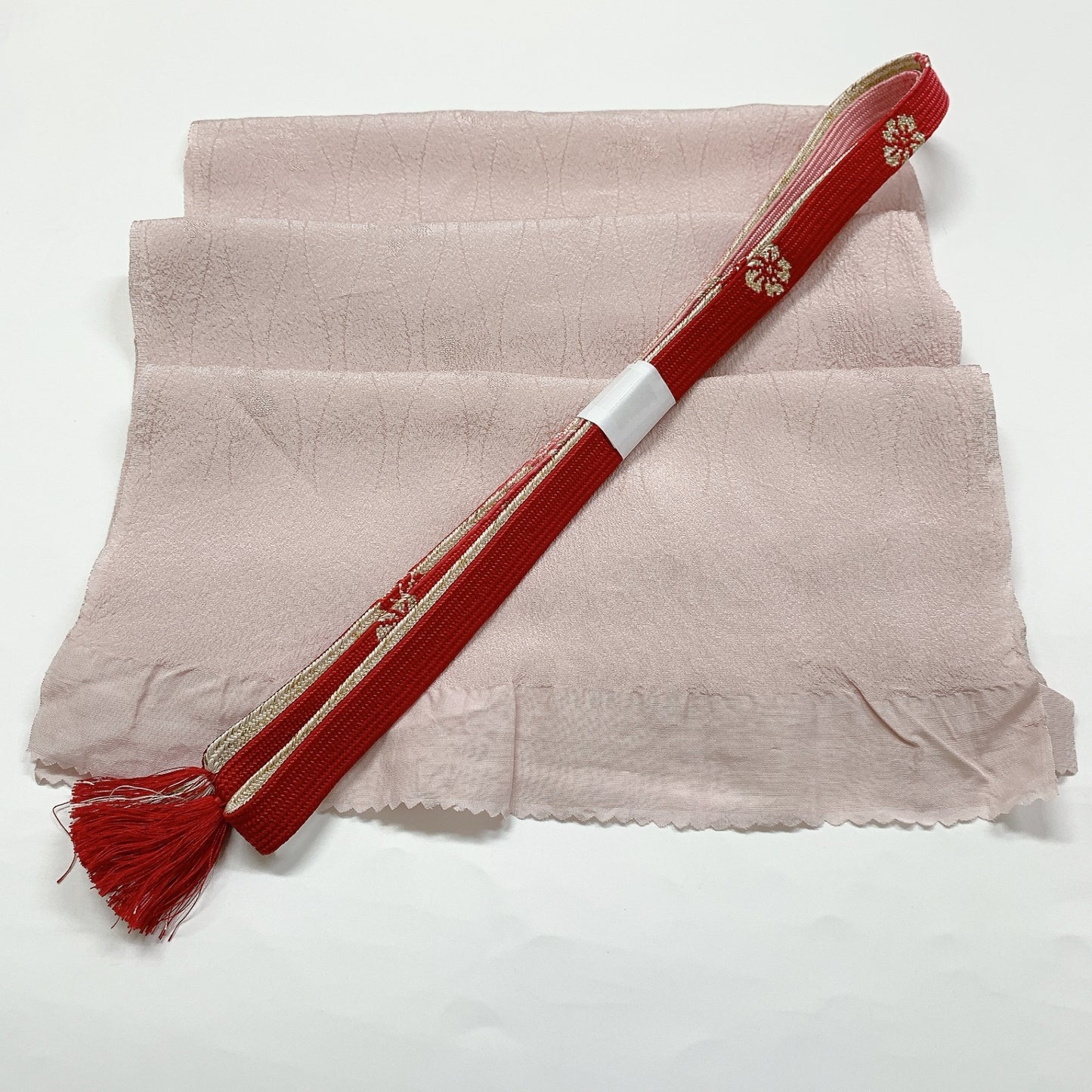 ［8436］帯締め 帯揚げ セット 立湧文様 金糸 正絹 着物 帯絞め