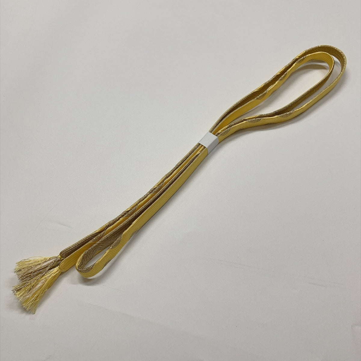 ［9302］帯締め 帯揚げ セット 縮緬 金糸 正絹 着物 帯絞め