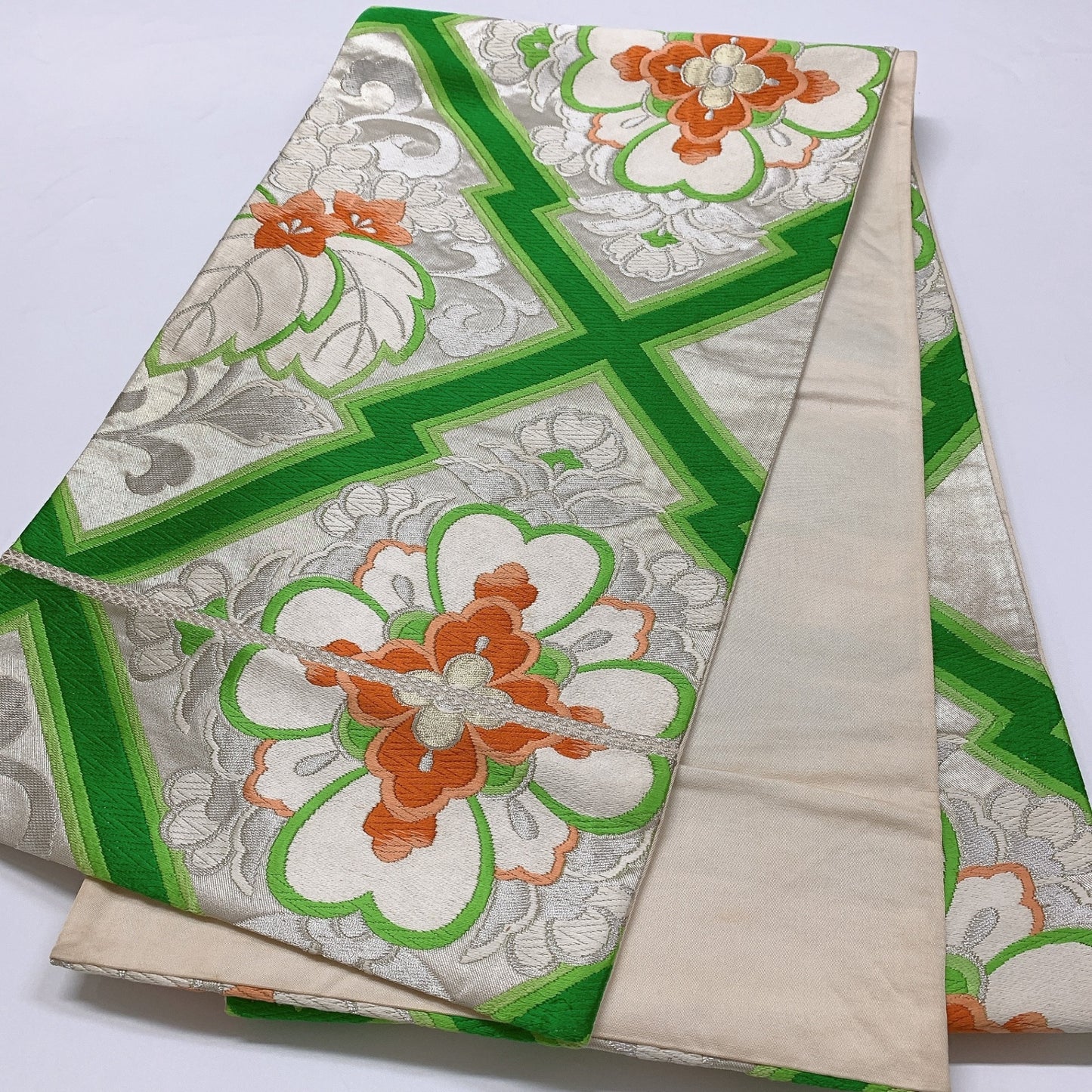 ［8951］袋帯 桐花松皮菱文様 刺繍 六通 正絹 着物 フォーマル