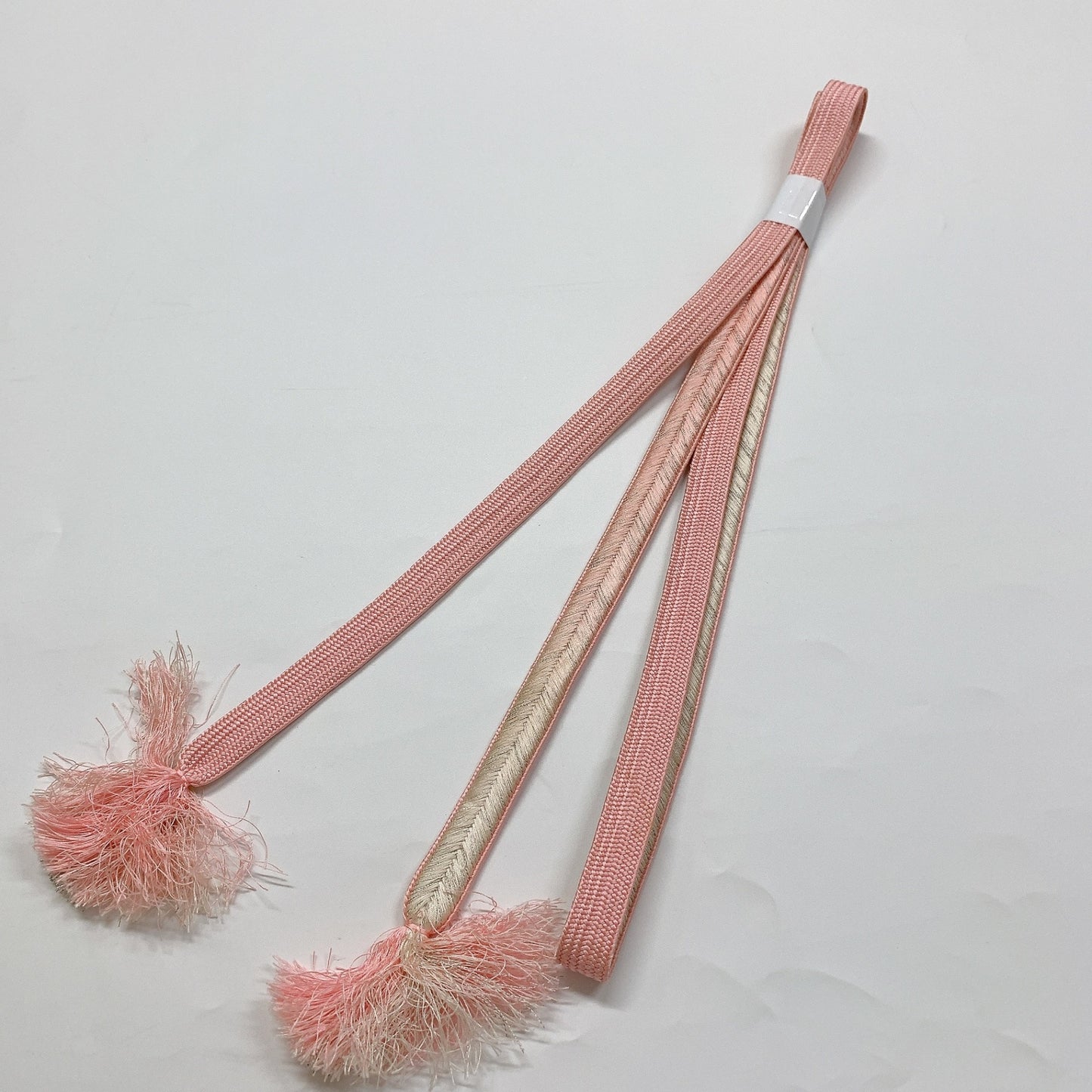 ［8656］帯締め 帯揚げ セット 色紙吉祥文様 金彩 刺繍 正絹 着物 帯絞め