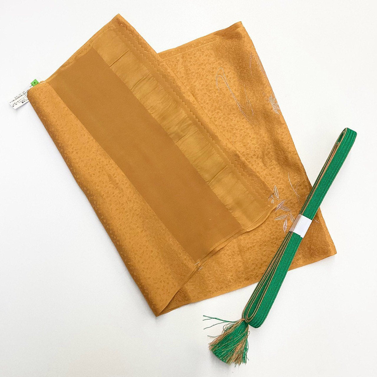 ［9232］帯締め 帯揚げ セット 枝花文様 銀彩 正絹 着物 帯絞め